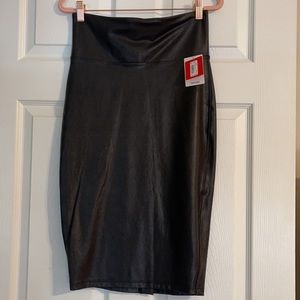 Spanx - Faux Leather Pencil Skirt NWT